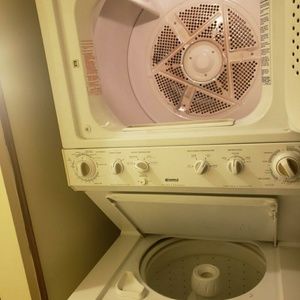 Stackable washer and dryer